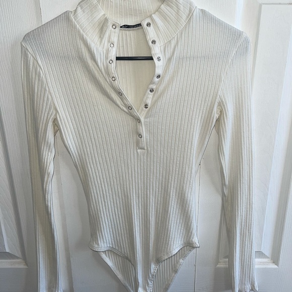 White Zara bodysuit - Picture 1 of 2